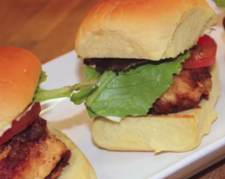 Crispy Chicken Sliders Recipe