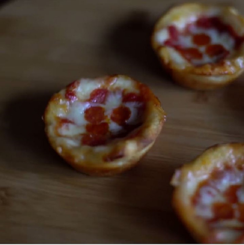 Deep Dish Pizza Bites Recipe