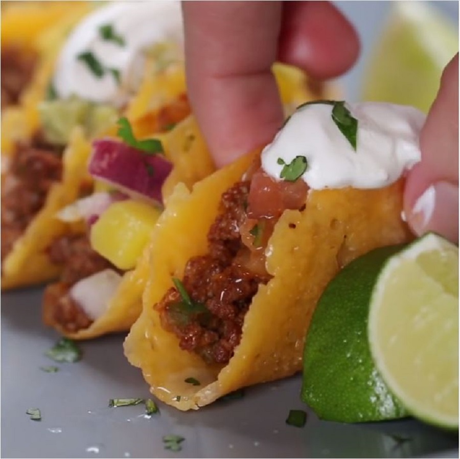 Cheese Shell Mini Tacos Recipe